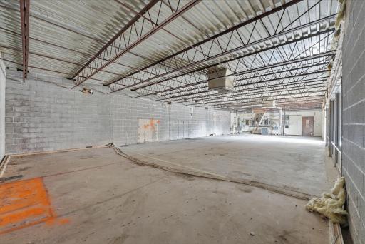2491 County Road E E, Saint Paul, MN 55110