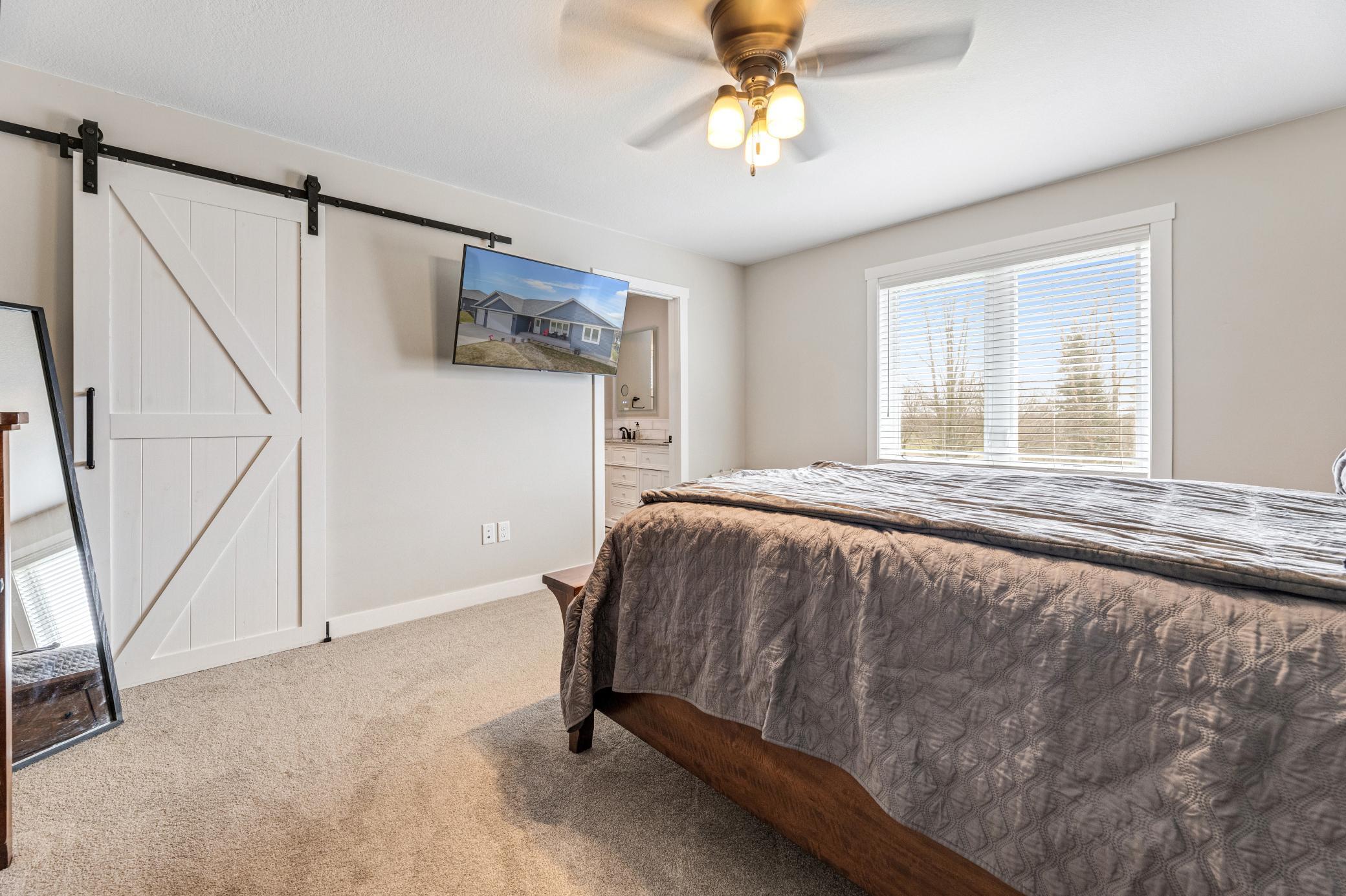 12 primary bedroom.jpg