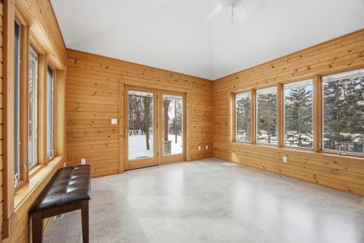 106 50th Avenue E, West Fargo, ND 58078