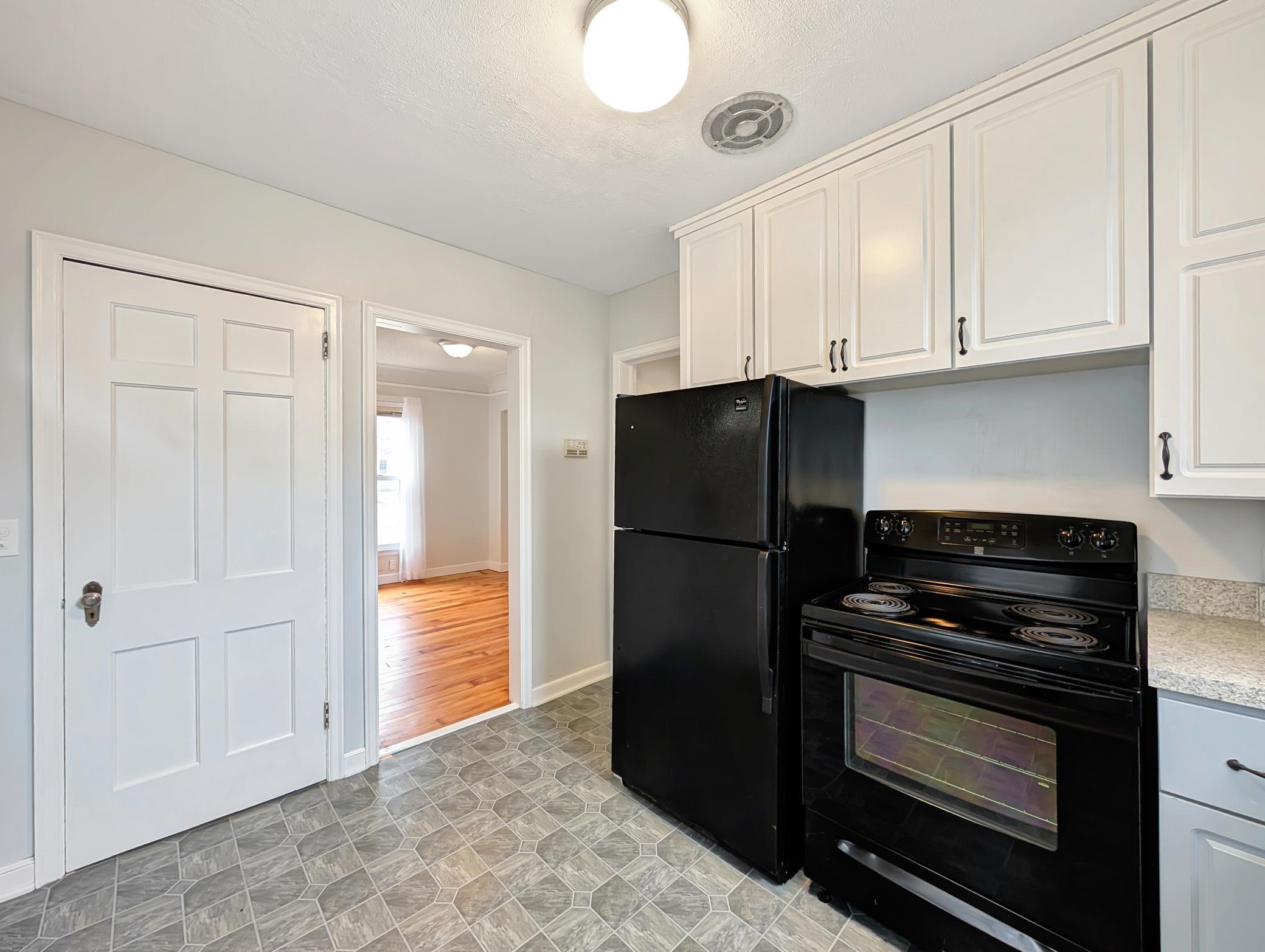 Kitchen leads into the living room and dining area!