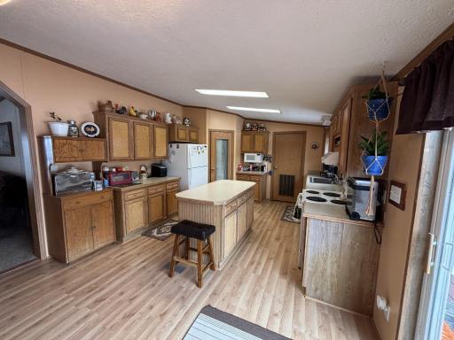 128 Lynn Road, Ottertail, MN 56571