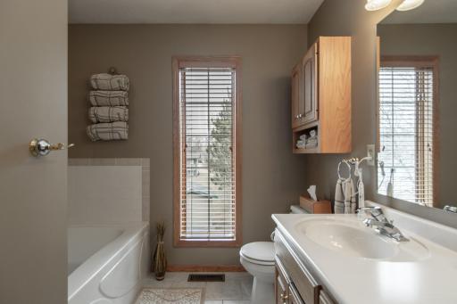 13895 Knollwood Drive, Baxter, MN 56425