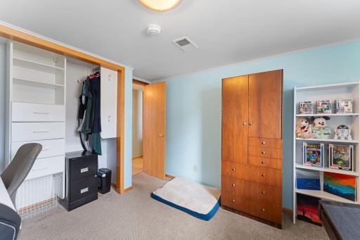 3930 Vera Cruz Avenue N, Minneapolis, MN 55422