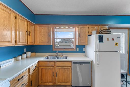 3930 Vera Cruz Avenue N, Minneapolis, MN 55422