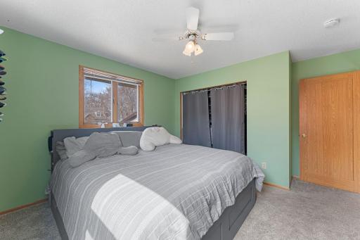 3930 Vera Cruz Avenue N, Minneapolis, MN 55422
