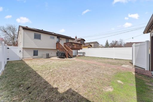 3930 Vera Cruz Avenue N, Minneapolis, MN 55422
