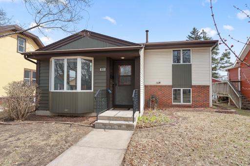 3930 Vera Cruz Avenue N, Minneapolis, MN 55422