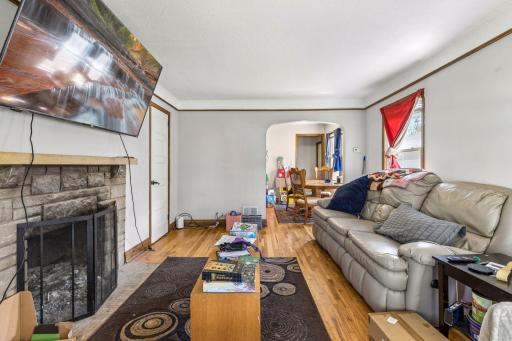 5433 Penn Avenue South - Spacecrafting - 0005.jpg