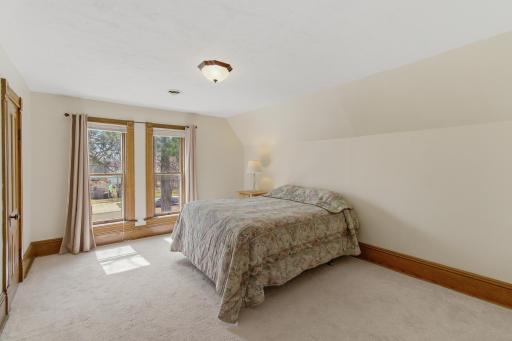125 E 2nd Street, Blue Earth, MN 56013