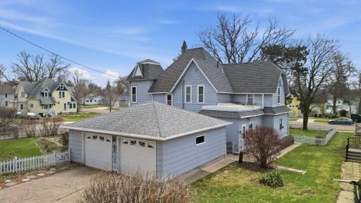 125 E 2nd Street, Blue Earth, MN 56013