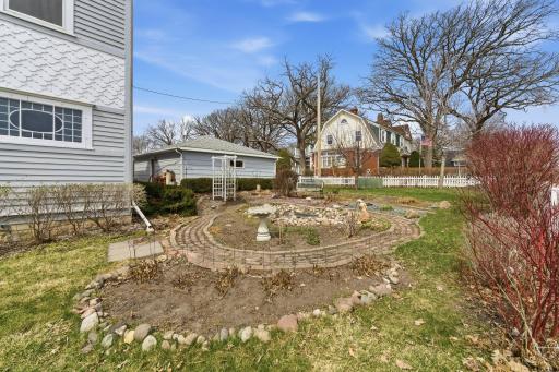 125 E 2nd Street, Blue Earth, MN 56013