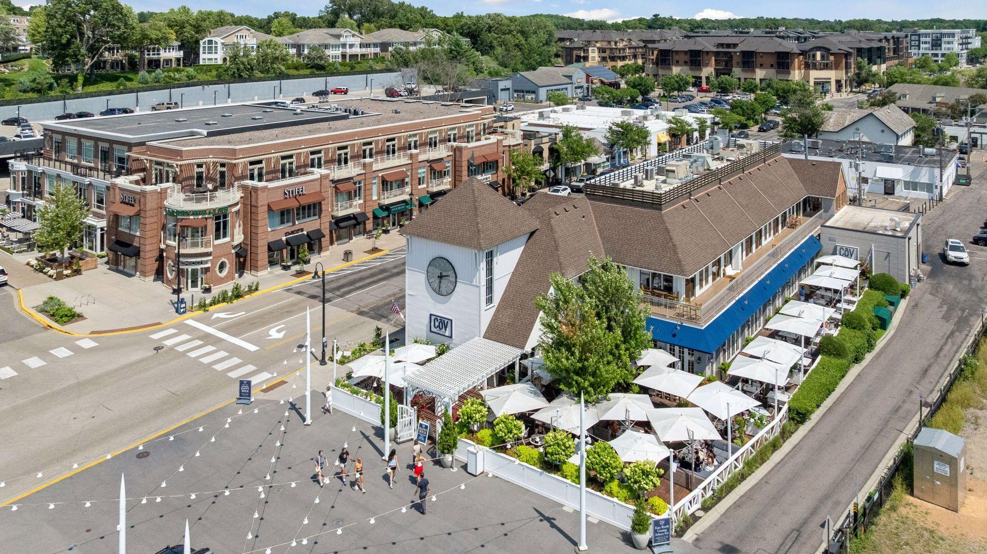 Walkable to DT Wayzata