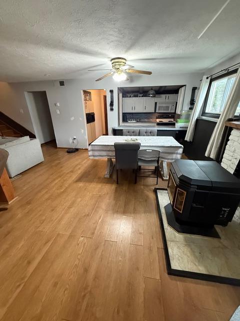 lower level full kitchen