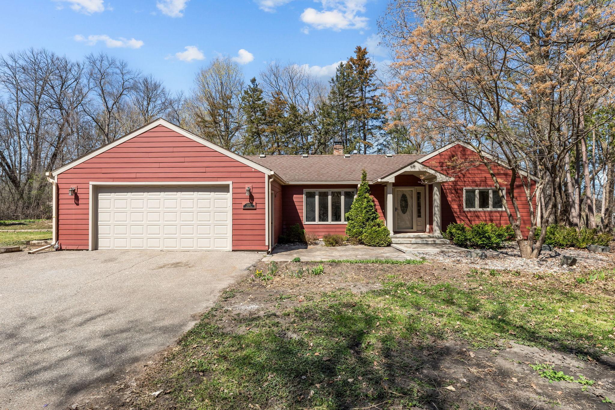 1-web-or-mls-6180 Chaska Rd Exterior_01.jpg