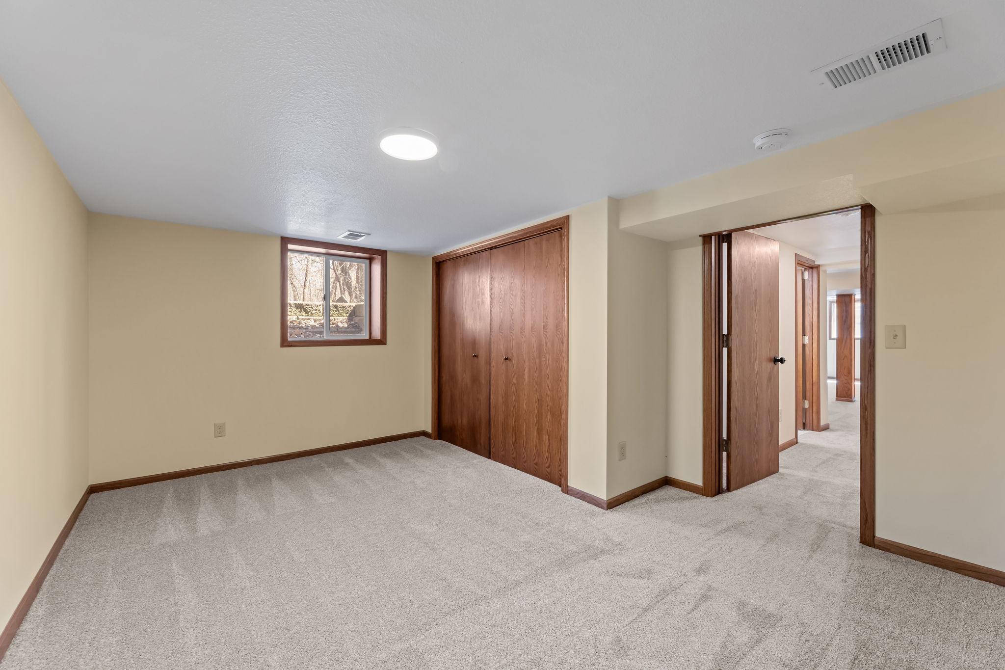 55-web-or-mls-6180 Chaska Rd_105.jpg