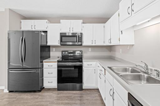 66 9th Street E, 1613, Saint Paul, MN 55101