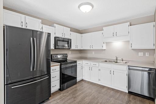 66 9th Street E, 1613, Saint Paul, MN 55101