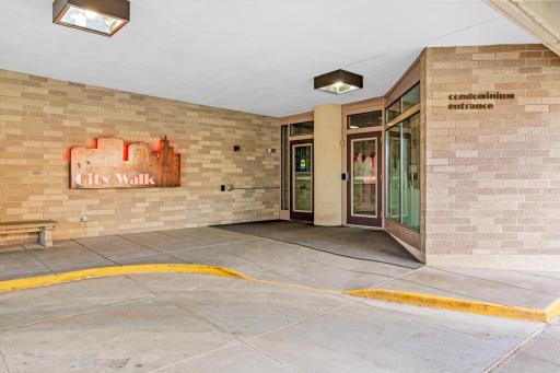 66 9th Street E, 1613, Saint Paul, MN 55101