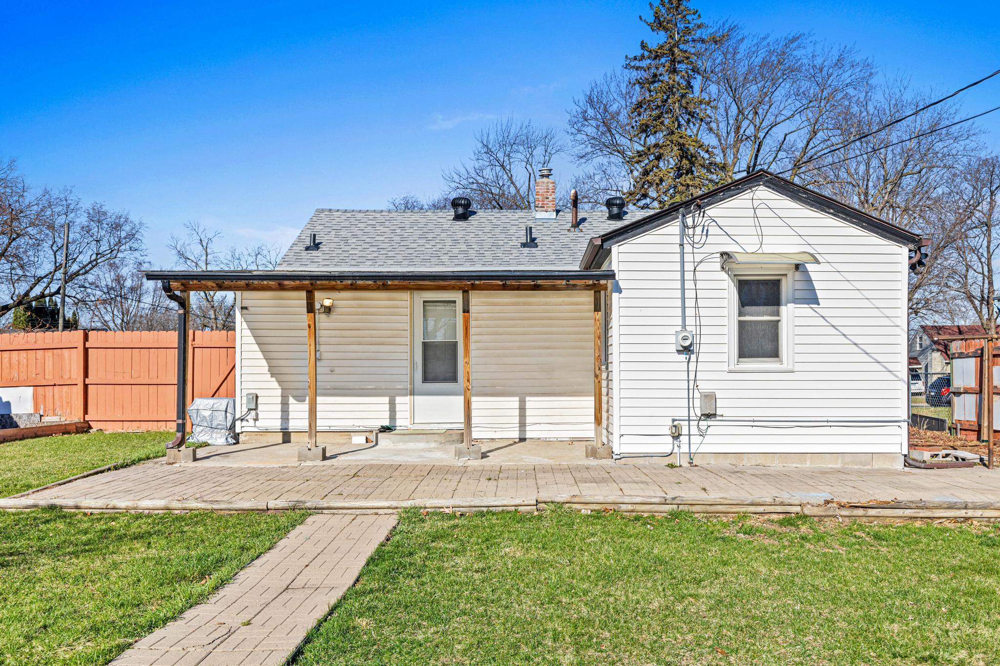 8155 Wentworth Avenue S-25.jpg