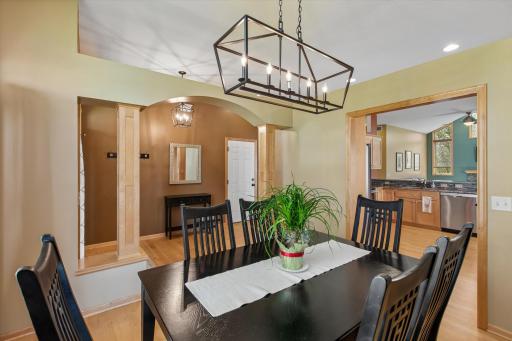 Nice to have separation between kitchen and formal dining
