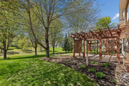 Enhanced privacy thanks to mature greenery