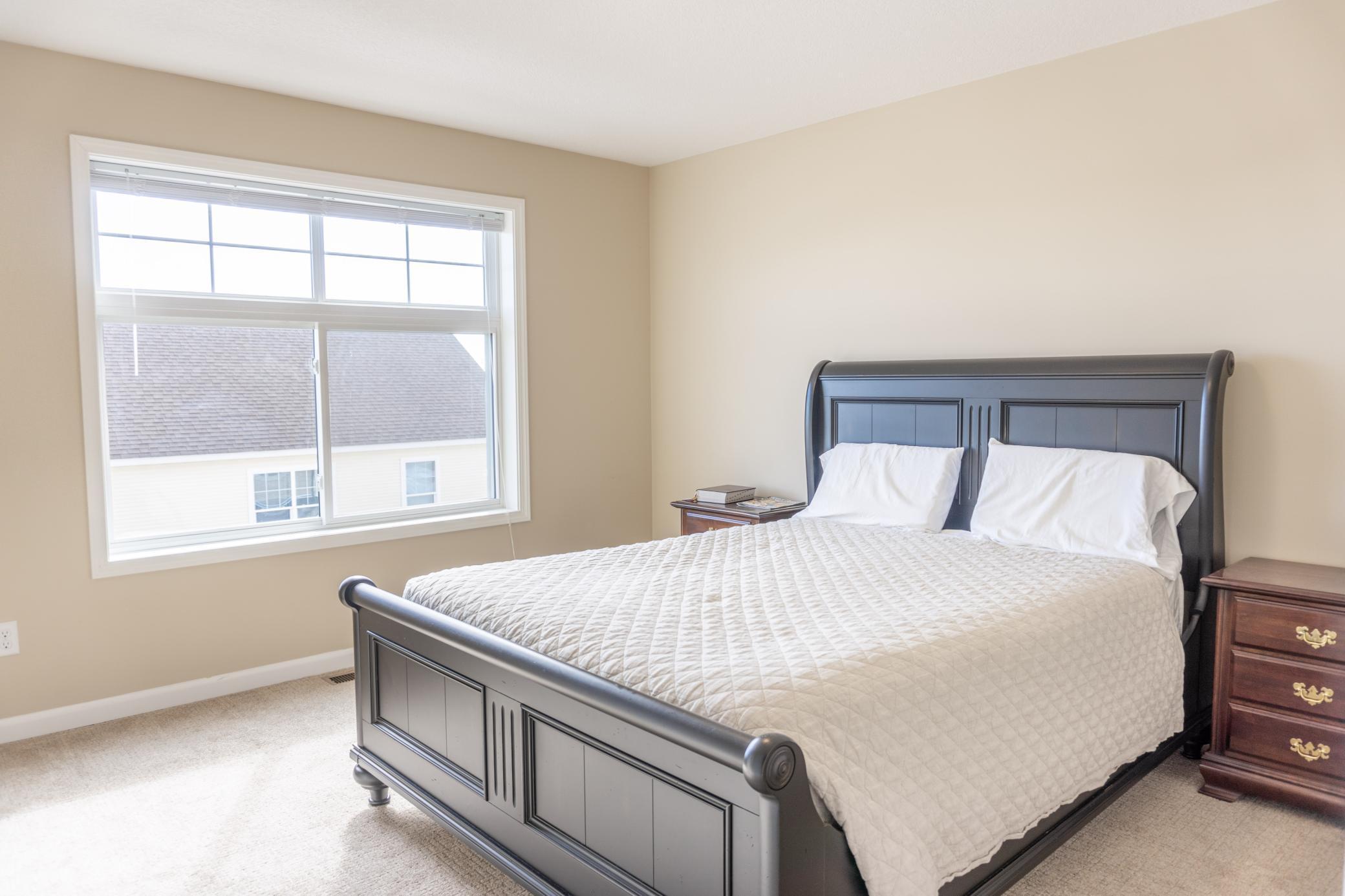 20 - Large 2nd Upstairs Bedroom