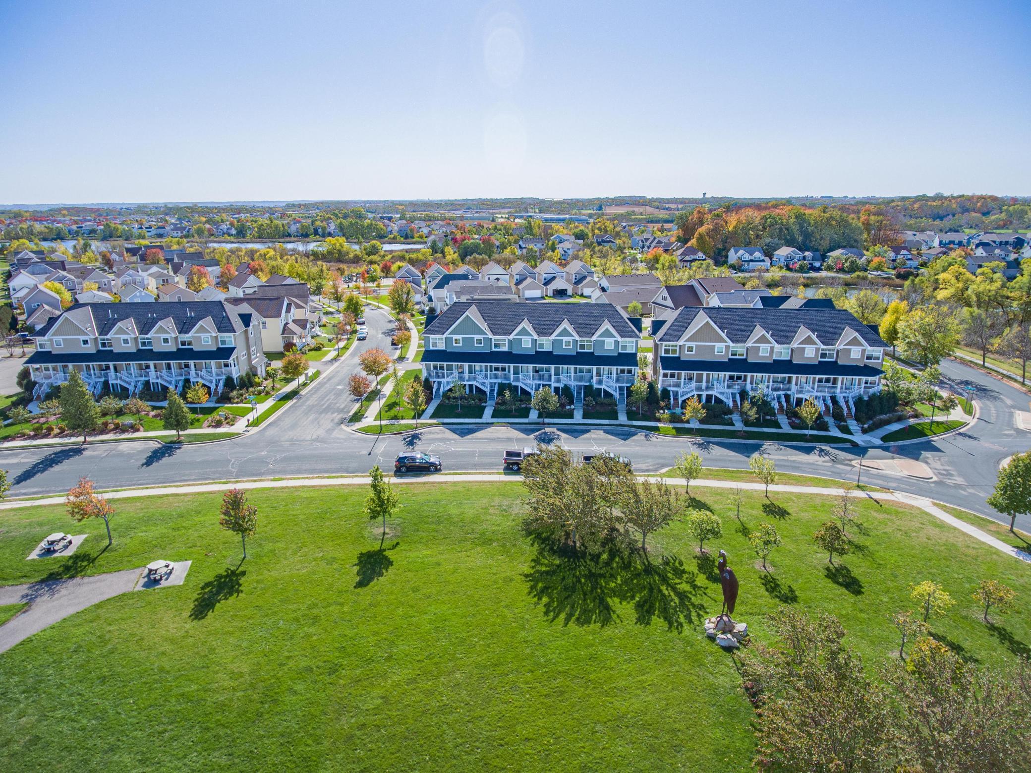 40 - Excellen Location Across from Walden Park