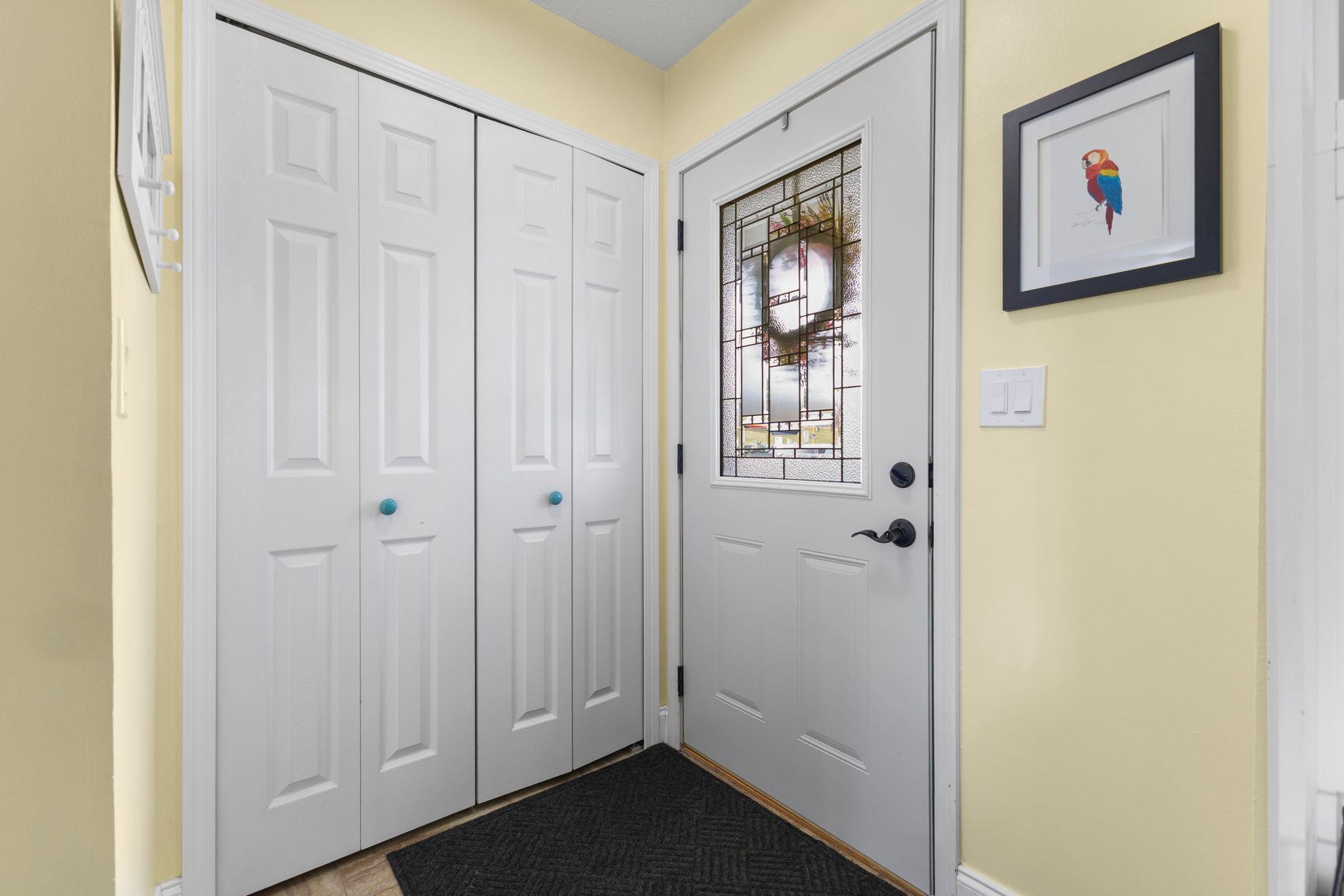 Vivid Spaces_4409 W 98th St_05.jpg