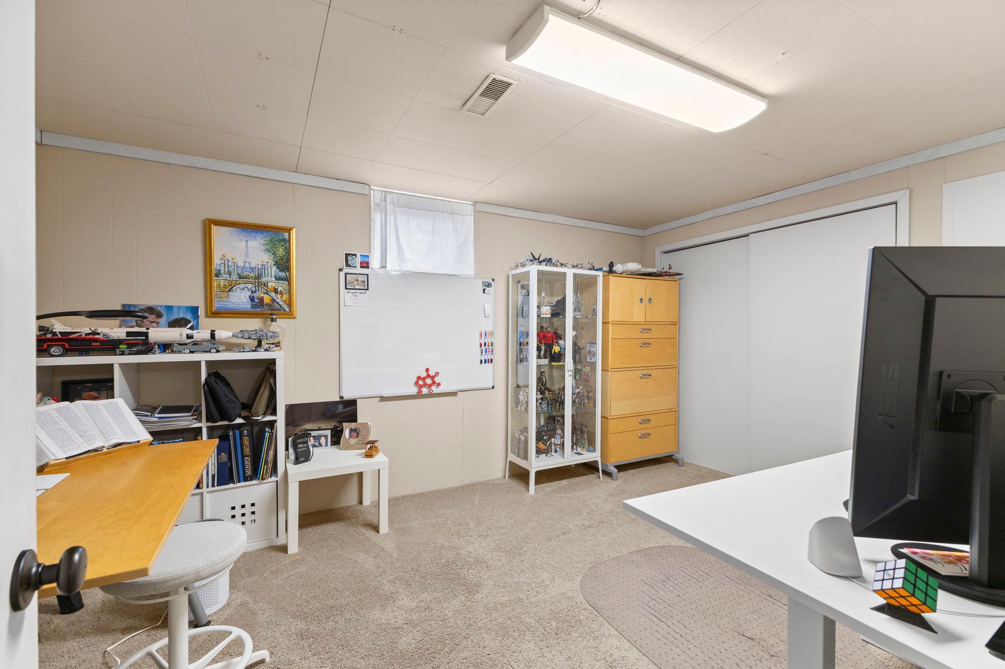 Vivid Spaces_4409 W 98th St_35.jpg