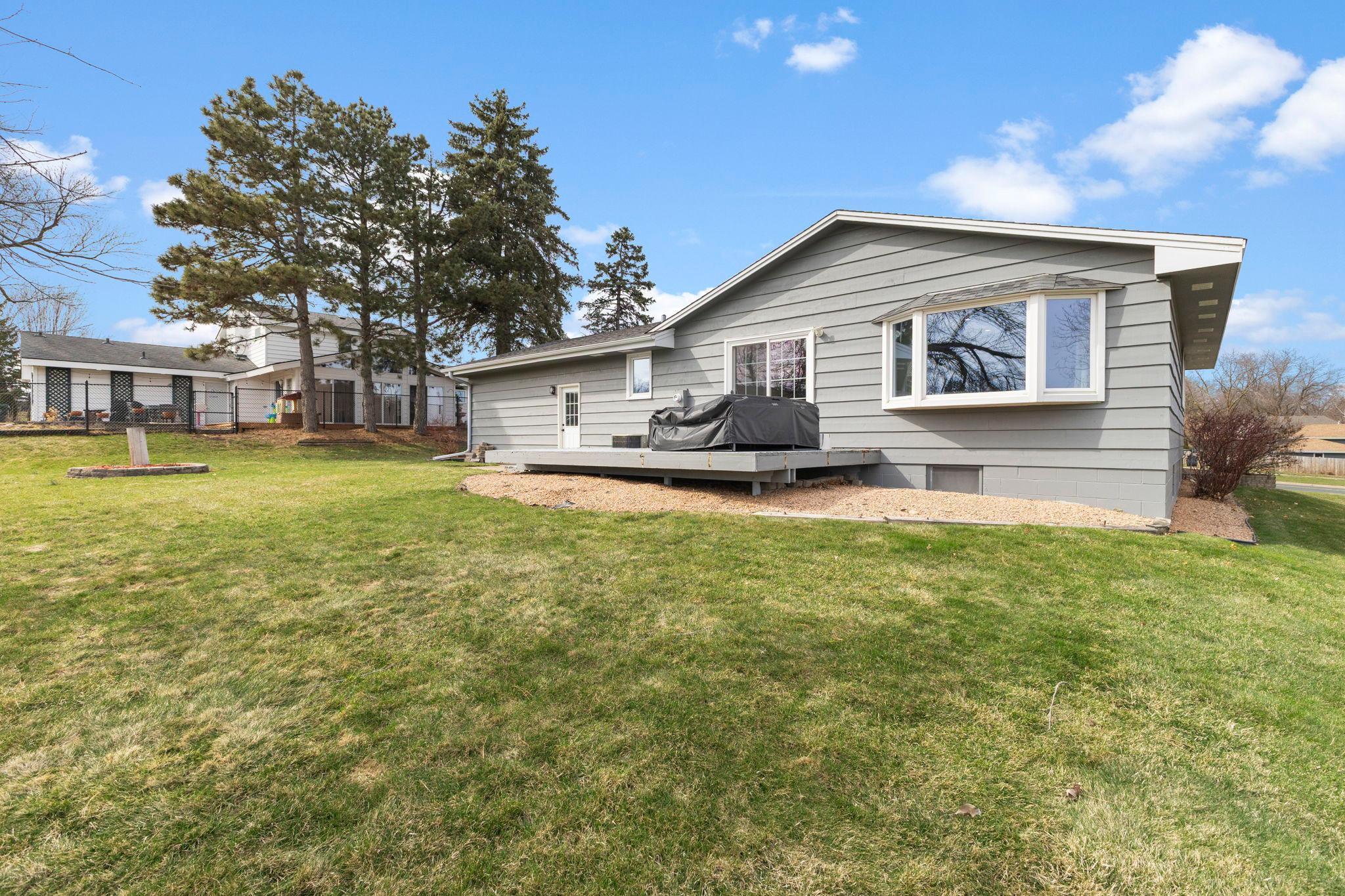 Vivid Spaces_4409 W 98th St_38.jpg