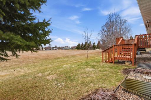 917 Anderson Way Alexandria, MN 56308 Nice unobstructed view of the greenspace.
