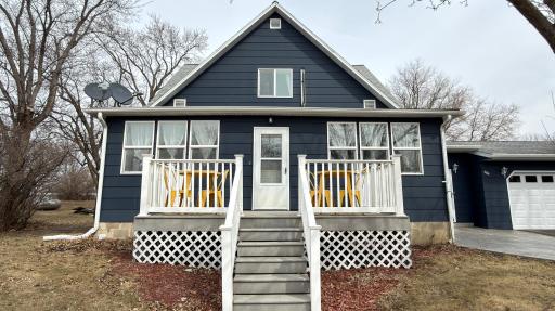 404 Hoff Avenue, Vining, MN 56588