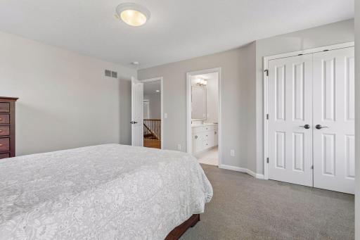 1750 Lucy Ridge Court, Chanhassen, MN 55317