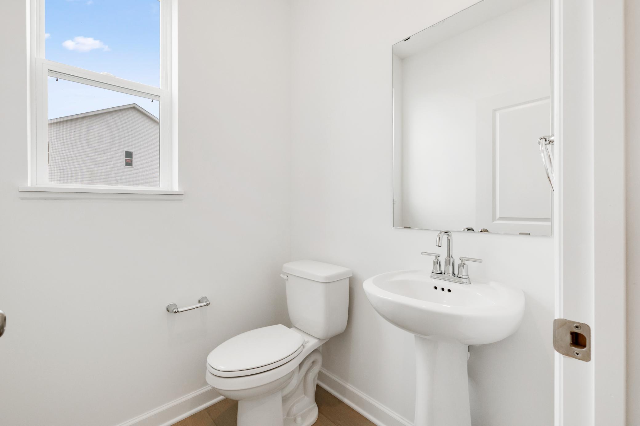 (Photo of a similar home, actual finishes may vary!)