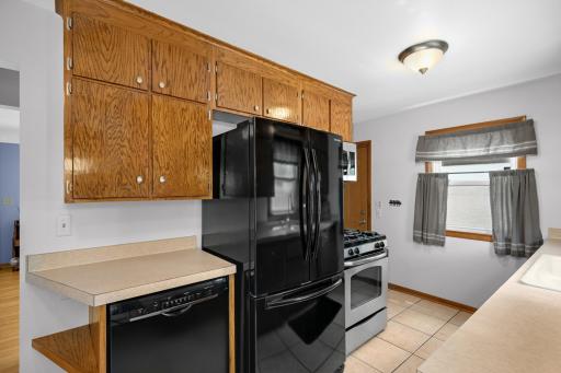 7025 47th Avenue N, Minneapolis, MN 55428