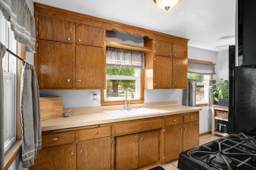 7025 47th Avenue N, Minneapolis, MN 55428