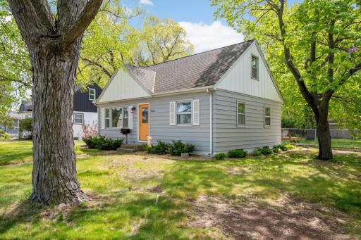 7025 47th Avenue N, Minneapolis, MN 55428