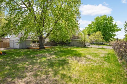 7025 47th Avenue N, Minneapolis, MN 55428