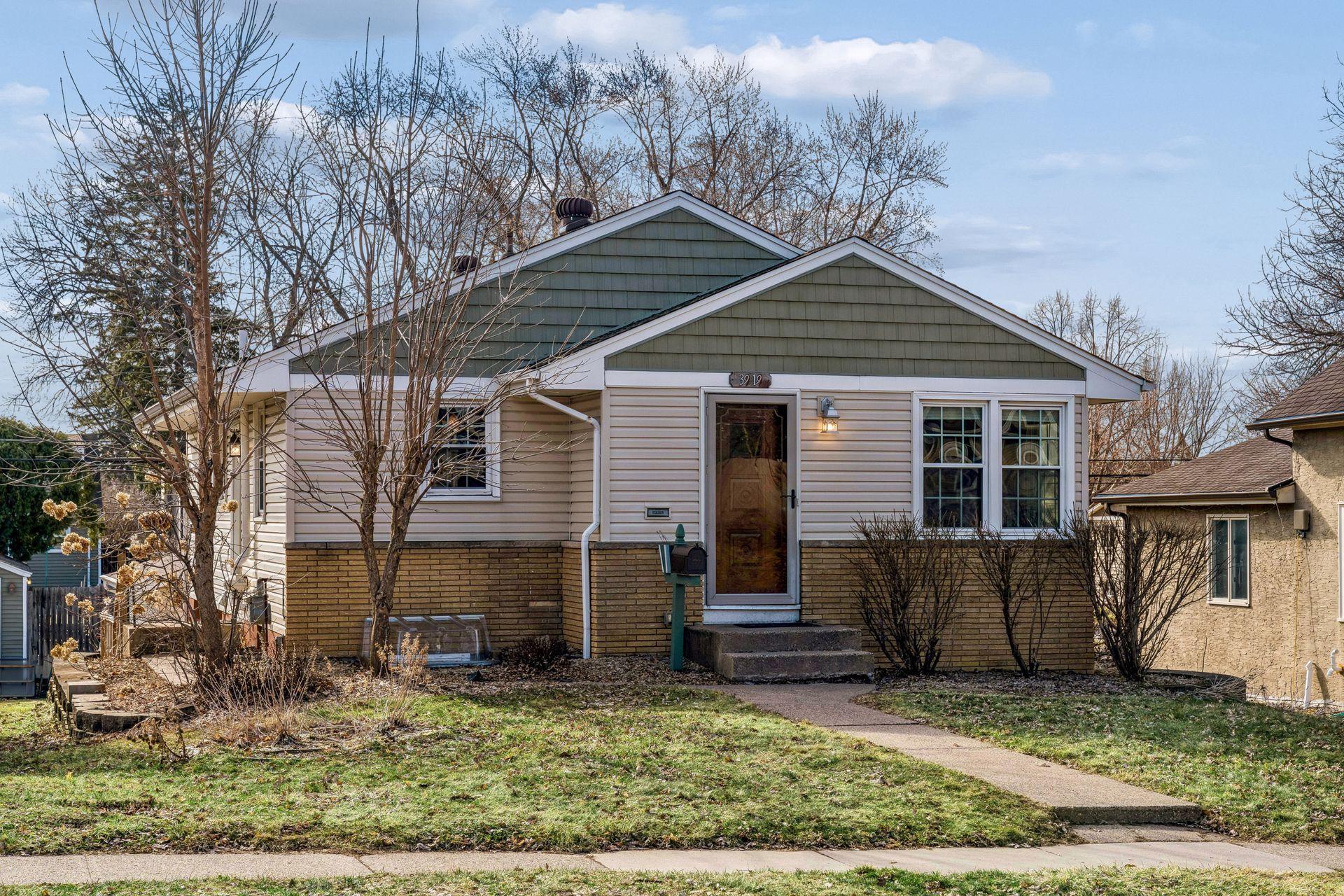 3919 Tyler Street Northeast - Spacecrafting - 0003.jpg