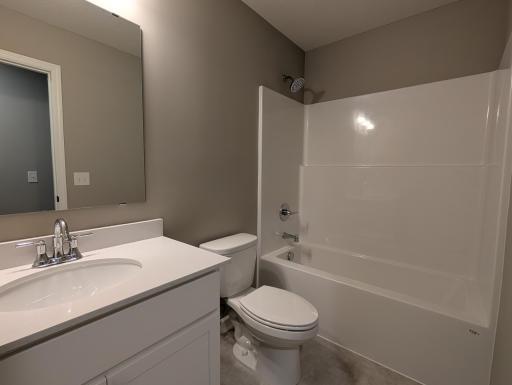 10520 Goodview Avenue S, Cottage Grove, MN 55016