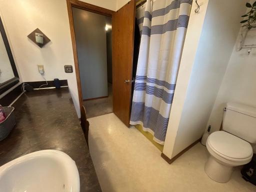 303 N Clark Street, Ceylon, MN 56121