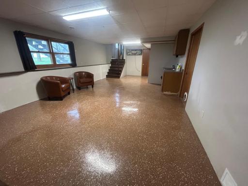 303 N Clark Street, Ceylon, MN 56121