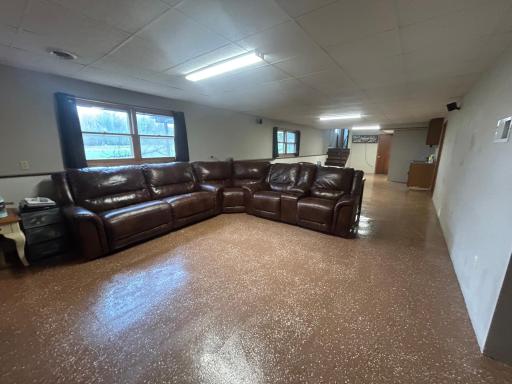 303 N Clark Street, Ceylon, MN 56121