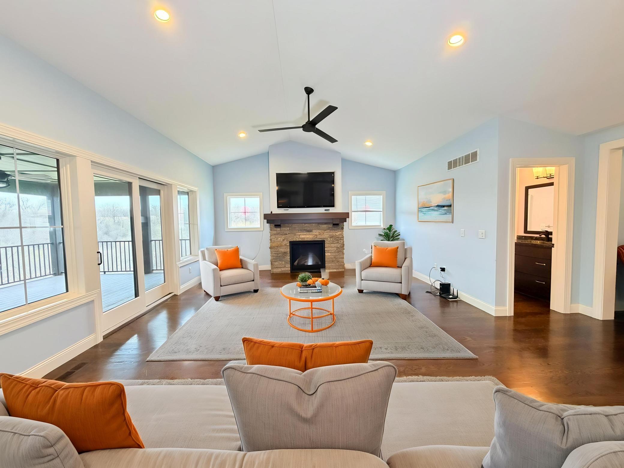 Living Room Gas Fireplace