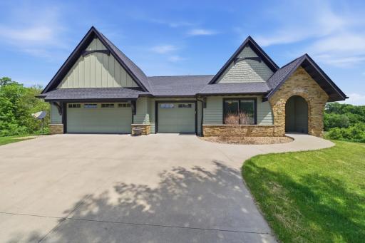4070 Cameo Place NE, Rochester, MN 55906