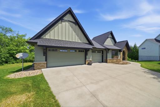 4070 Cameo Place NE, Rochester, MN 55906