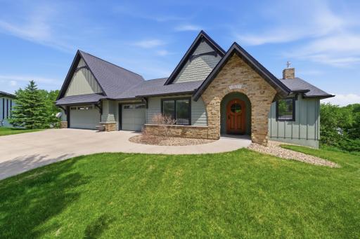 4070 Cameo Place NE, Rochester, MN 55906