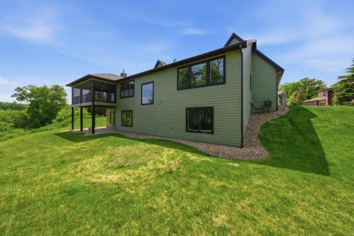 4070 Cameo Place NE, Rochester, MN 55906