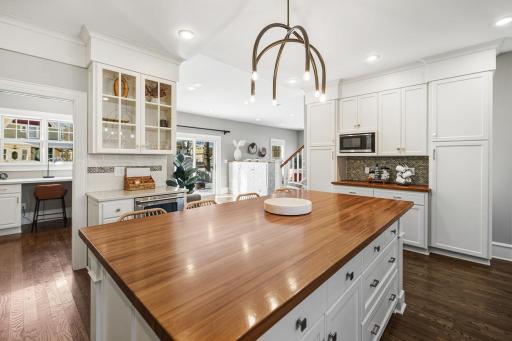 185 W Lake Street, Excelsior, MN 55331