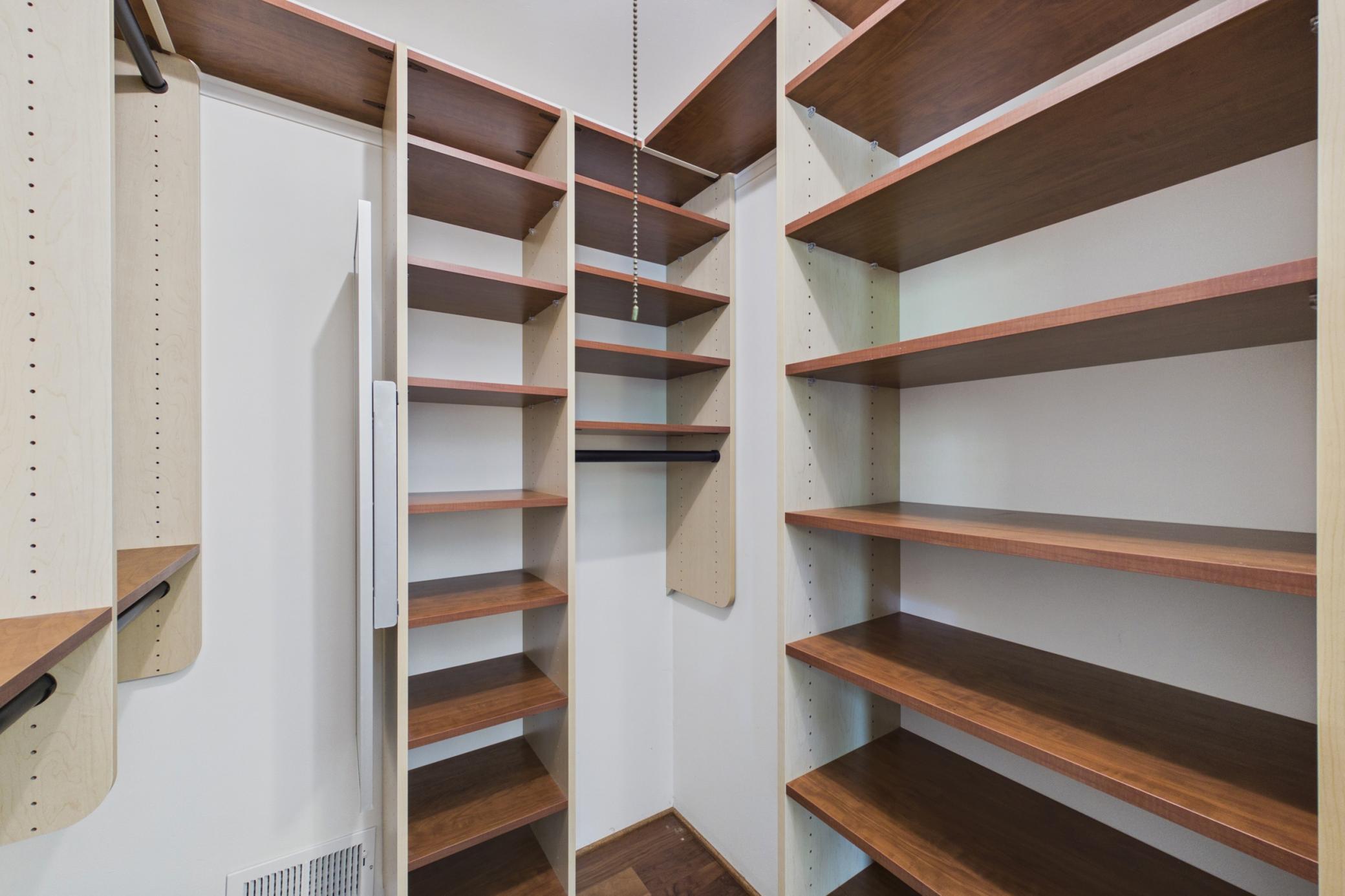PRIMARY WALK IN CLOSET